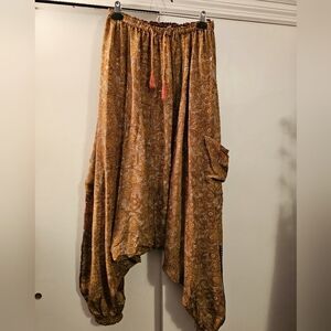 Kantha Bae Silk Be Still Harem pants